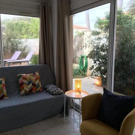 Maison Bord De Climatisee La Capte , Vakantiehuis *