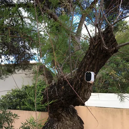 Maison Bord De Climatisee La Capte ,