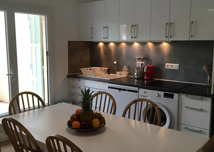 Maison Bord De Climatisee La Capte , Hyères